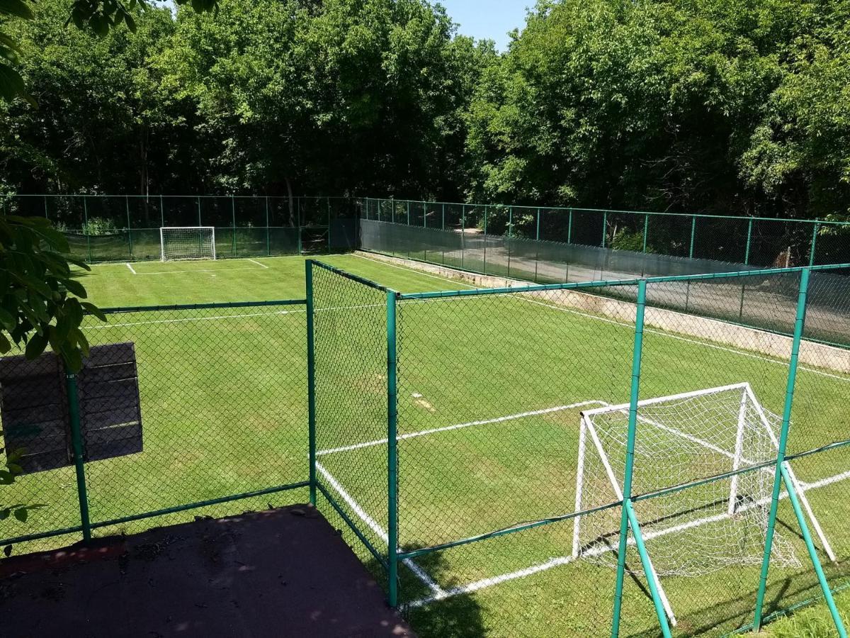 Къща За Гости "Там Край Реката " Slivek Esterno foto