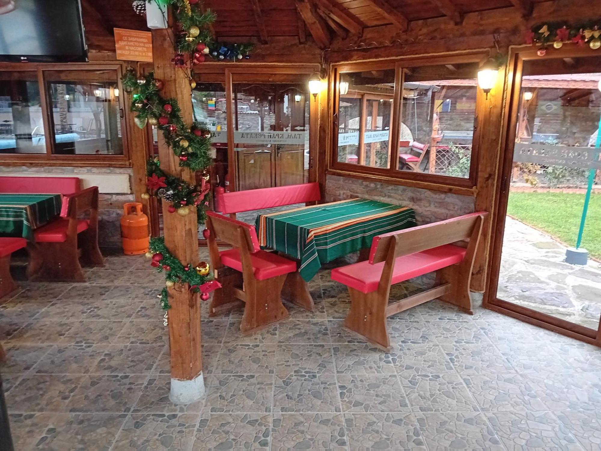 Къща За Гости "Там Край Реката " Slivek Esterno foto